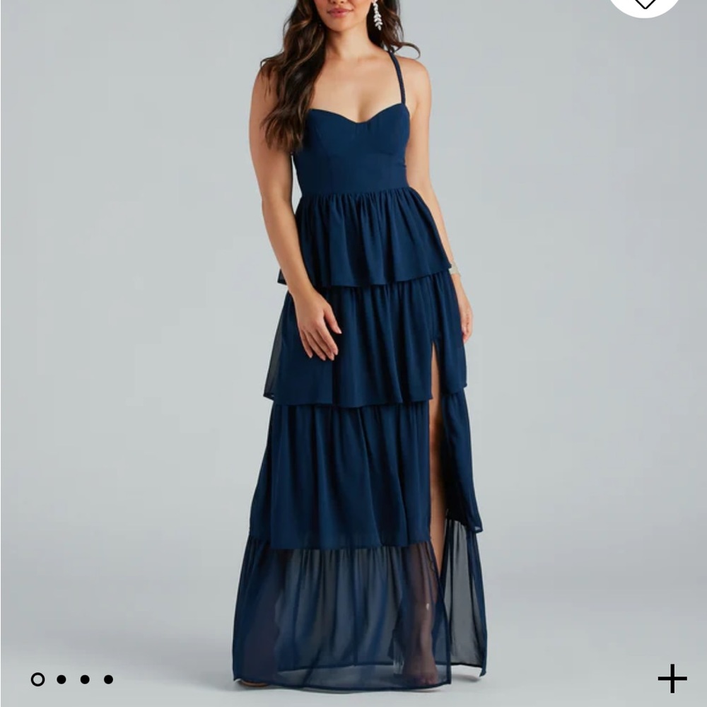 Beautiful blue formal dress!